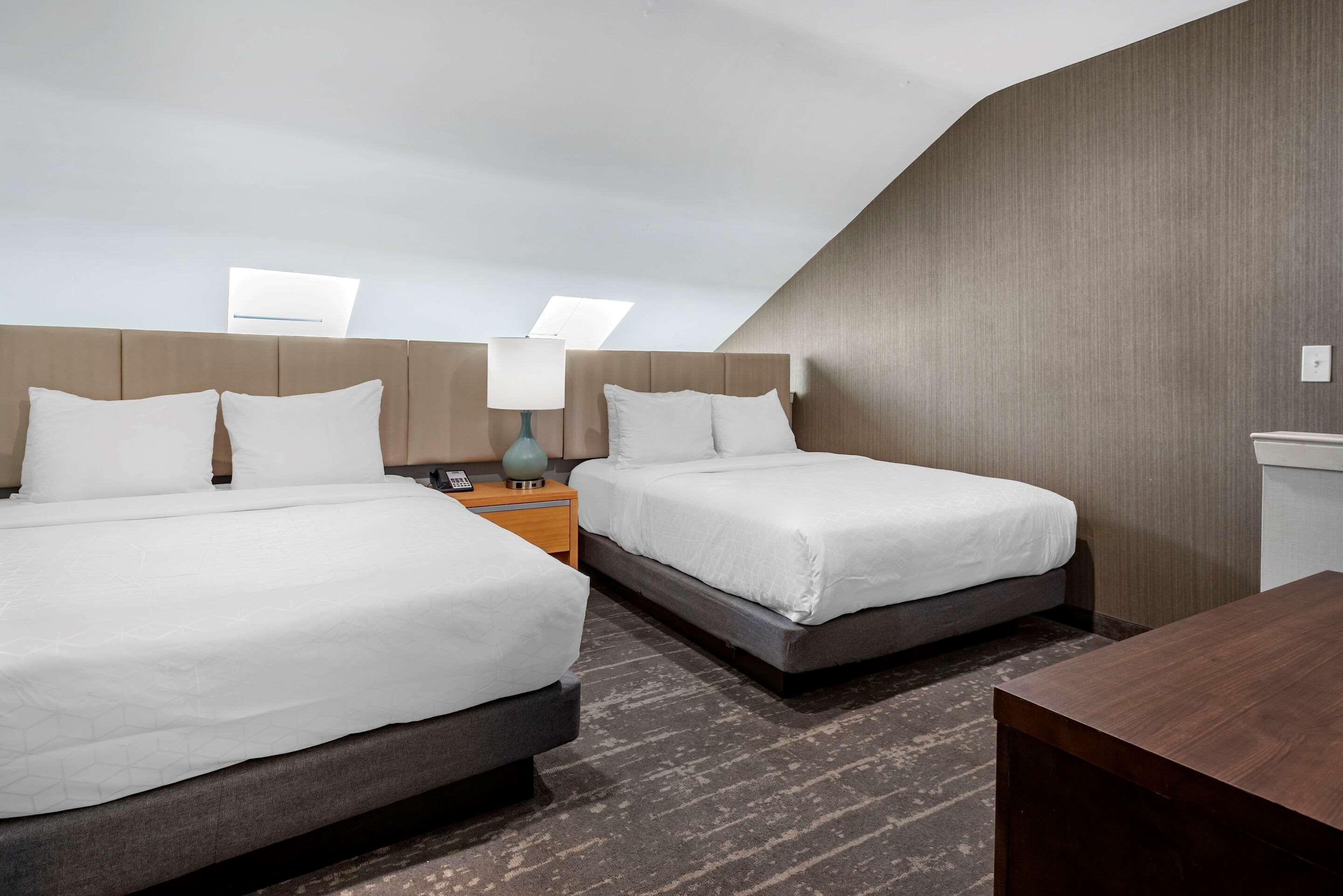 ซอเมอร์เซ็ต ลอฟต์, แอสเซนด์ โฮเทล คอลเล็กชั่น Hotel ซอมเมอร์เซ็ท ภายนอก รูปภาพ