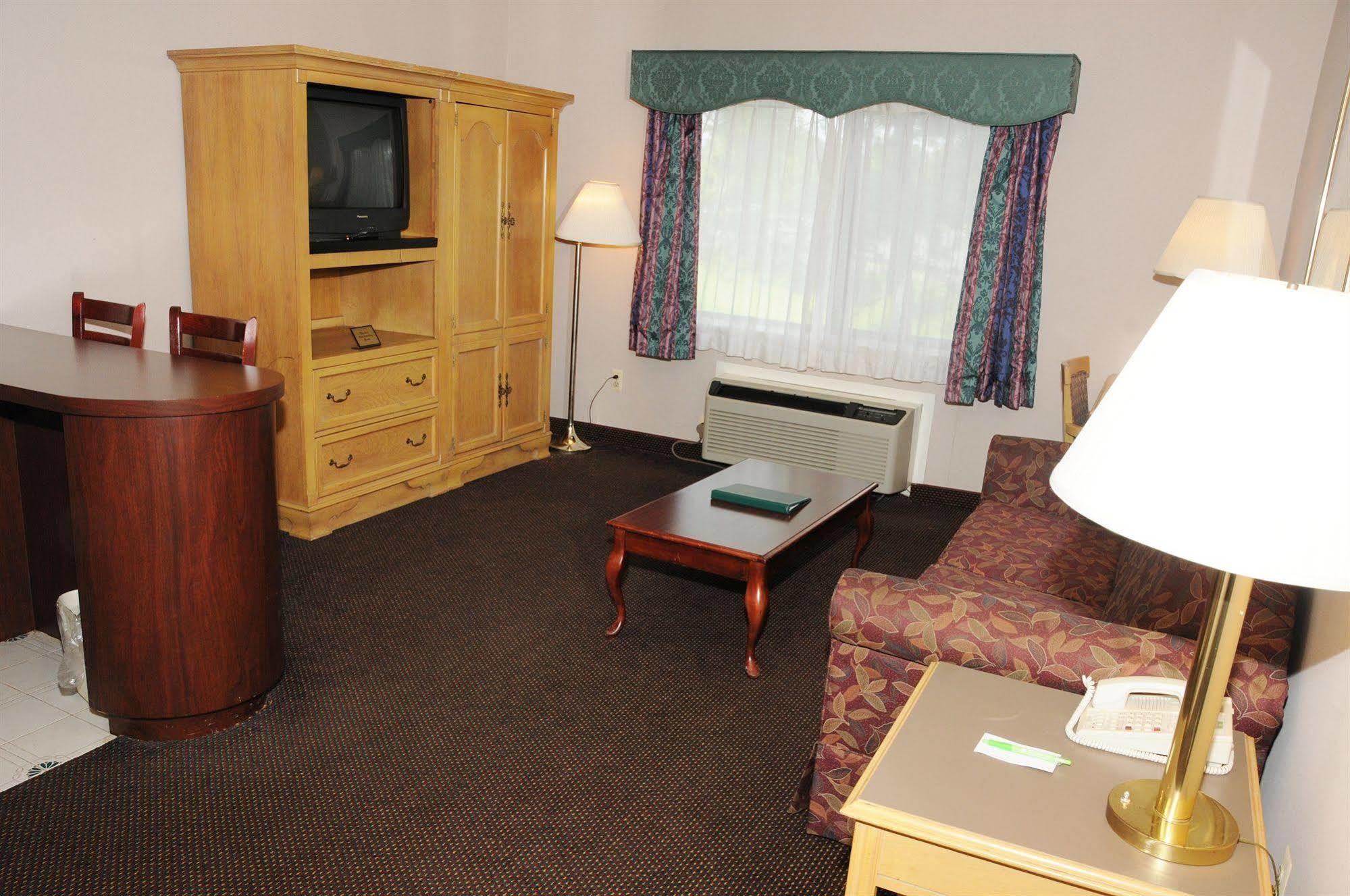 ซอเมอร์เซ็ต ลอฟต์, แอสเซนด์ โฮเทล คอลเล็กชั่น Hotel ซอมเมอร์เซ็ท ภายนอก รูปภาพ